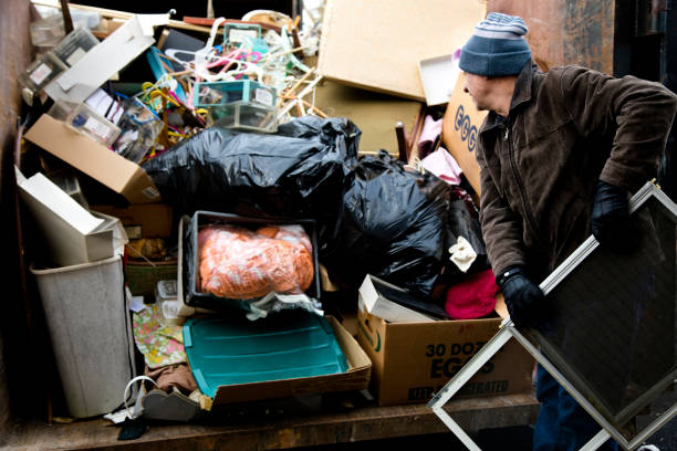 Best Retail Junk Removal  in Versailles, KY